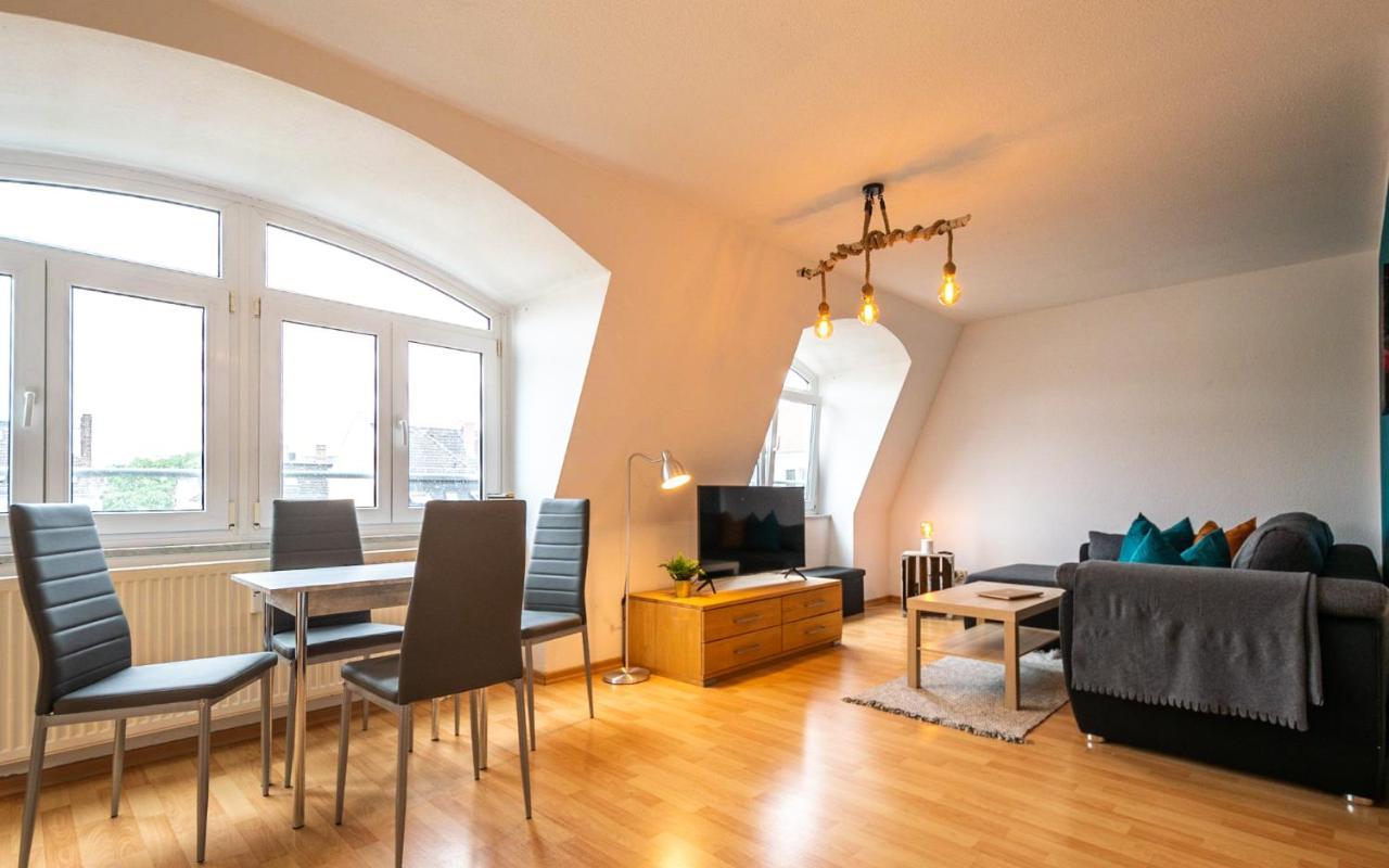 Blue Chili 99 - Grosszuegiges Loft Wlan Boxspringbett Bis 4 Pers Apartment Leipzig Exterior photo